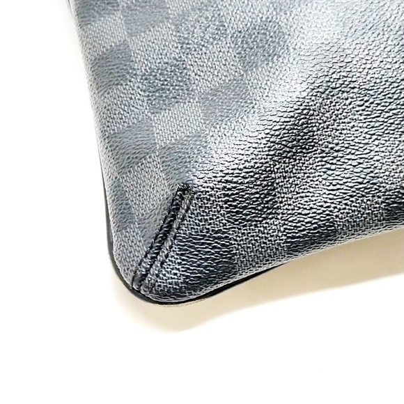 Louis Vuitton Damier Crossbody bag - Picture 6 of 16